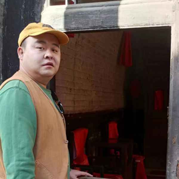 35岁岁陕西单身帅哥 - 开封吉缘网